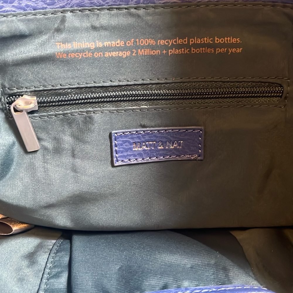 EUC Matt & Nat Cornflower Blue Vegan Leather Recycled Shoulder Purse - Picture 6 of 8